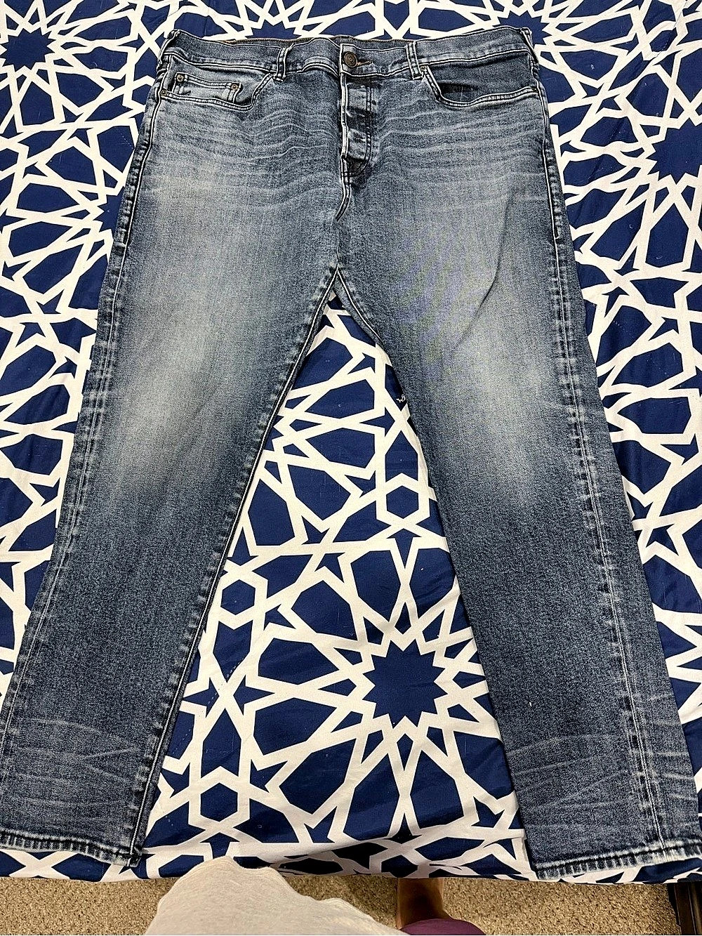 True Religion Logan Relaxed Taper Men's Blue Jeans Waist 40